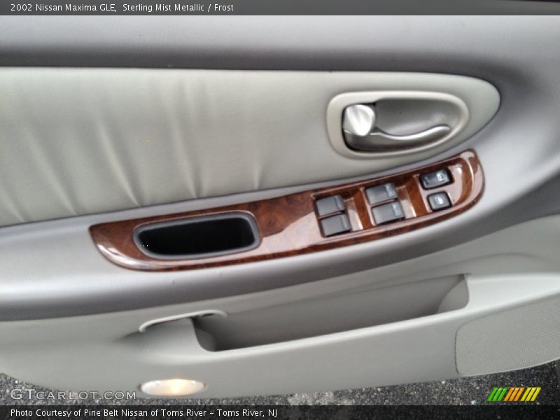 Sterling Mist Metallic / Frost 2002 Nissan Maxima GLE