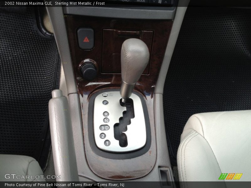Sterling Mist Metallic / Frost 2002 Nissan Maxima GLE