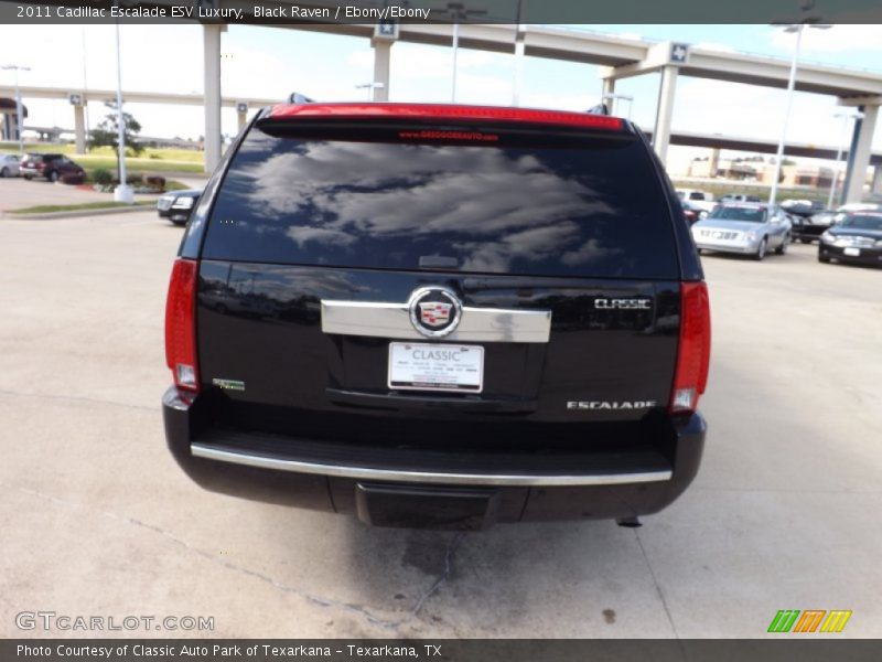 Black Raven / Ebony/Ebony 2011 Cadillac Escalade ESV Luxury