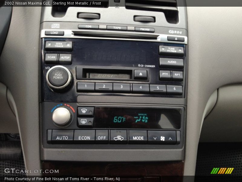 Sterling Mist Metallic / Frost 2002 Nissan Maxima GLE