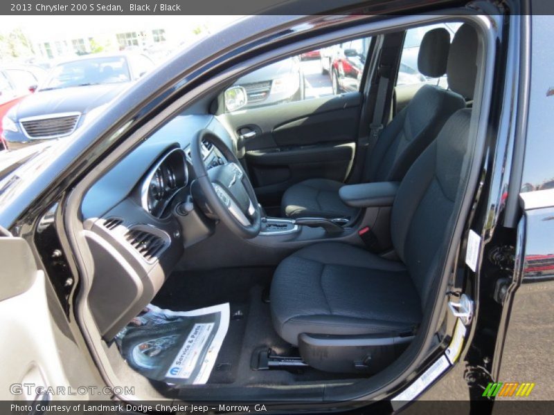 Black / Black 2013 Chrysler 200 S Sedan