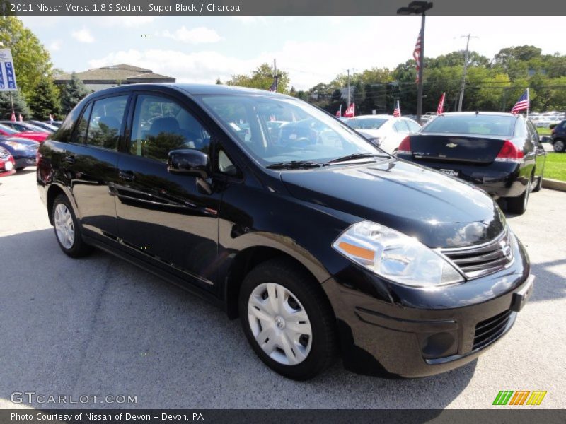 Super Black / Charcoal 2011 Nissan Versa 1.8 S Sedan