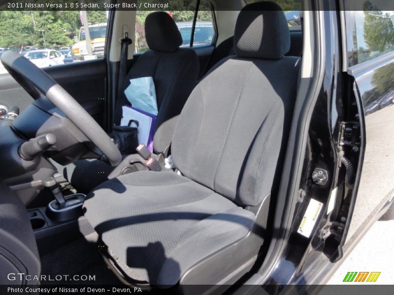 Super Black / Charcoal 2011 Nissan Versa 1.8 S Sedan