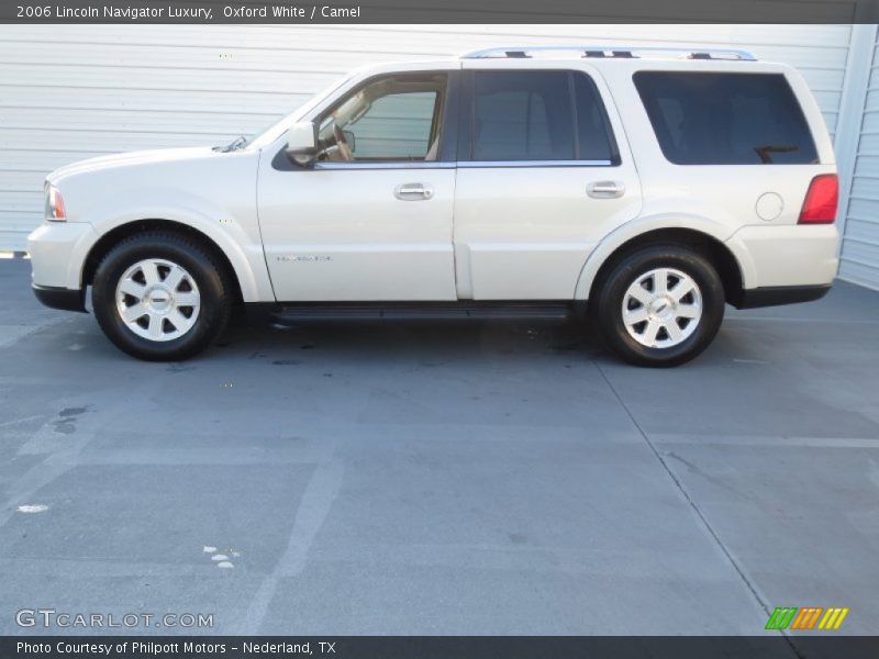 Oxford White / Camel 2006 Lincoln Navigator Luxury