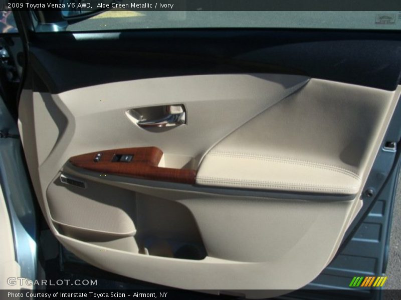 Aloe Green Metallic / Ivory 2009 Toyota Venza V6 AWD