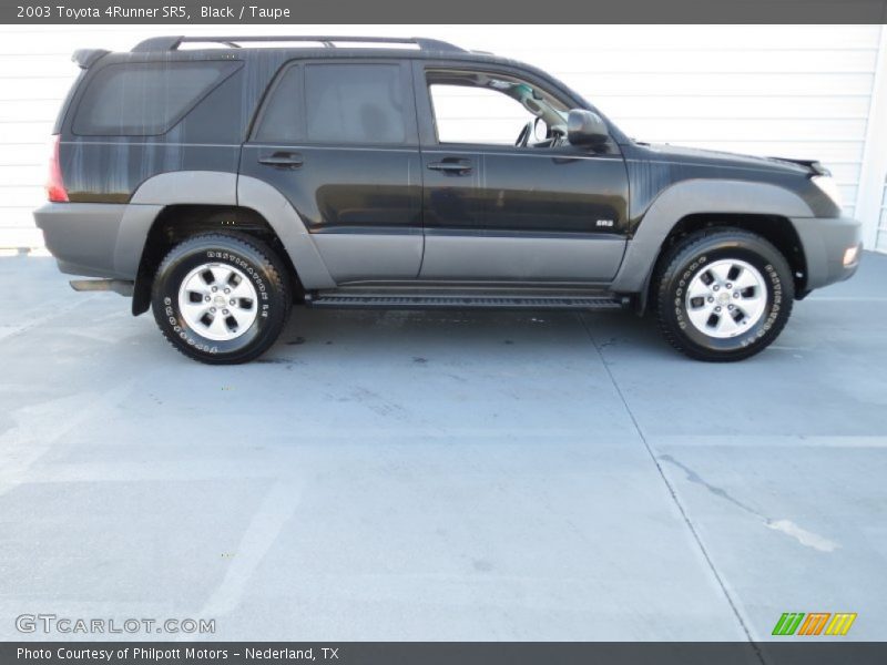 Black / Taupe 2003 Toyota 4Runner SR5