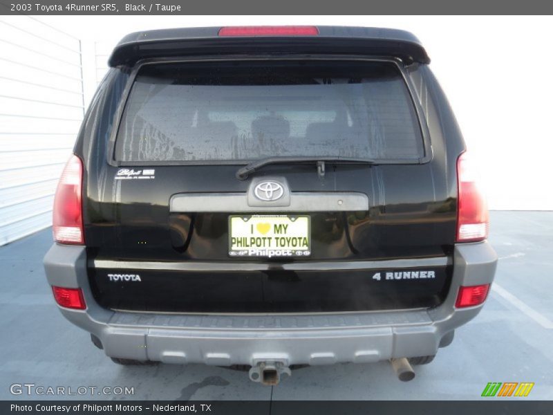 Black / Taupe 2003 Toyota 4Runner SR5