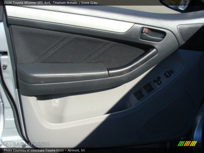 Titanium Metallic / Stone Gray 2006 Toyota 4Runner SR5 4x4