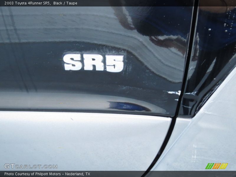 Black / Taupe 2003 Toyota 4Runner SR5