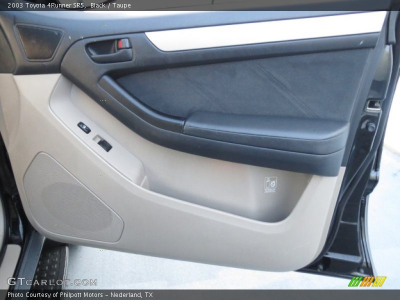 Black / Taupe 2003 Toyota 4Runner SR5
