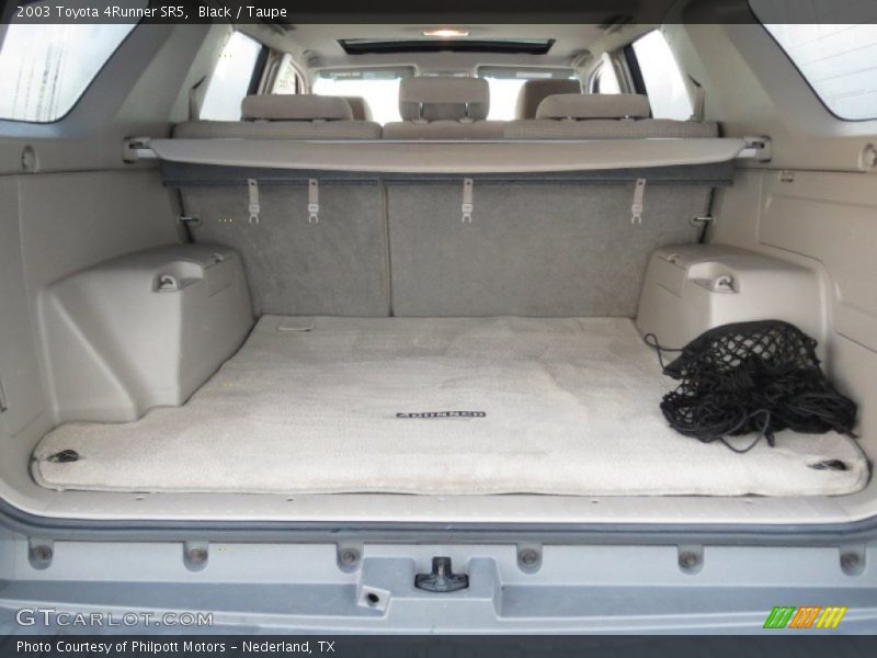 Black / Taupe 2003 Toyota 4Runner SR5