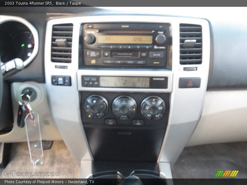 Black / Taupe 2003 Toyota 4Runner SR5