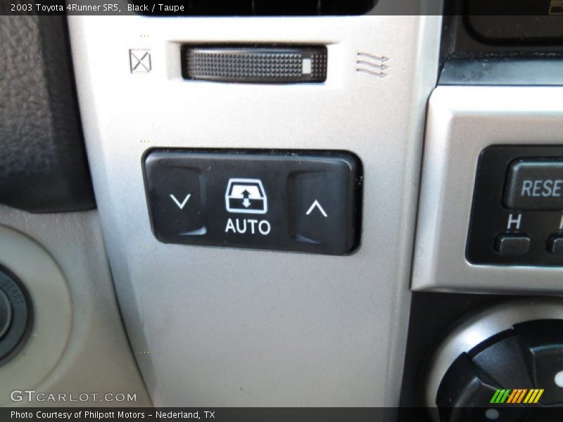 Black / Taupe 2003 Toyota 4Runner SR5