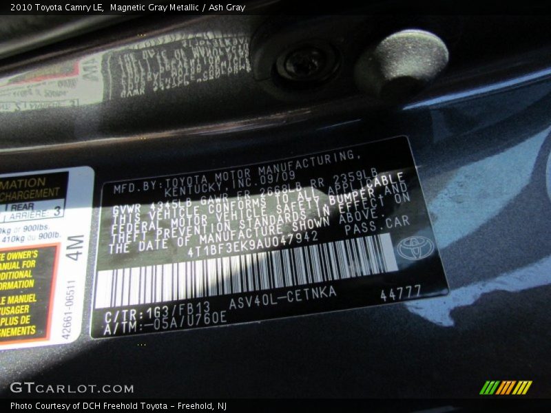 Magnetic Gray Metallic / Ash Gray 2010 Toyota Camry LE