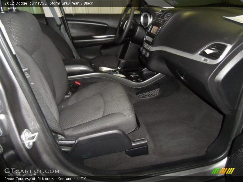 Storm Grey Pearl / Black 2012 Dodge Journey SE