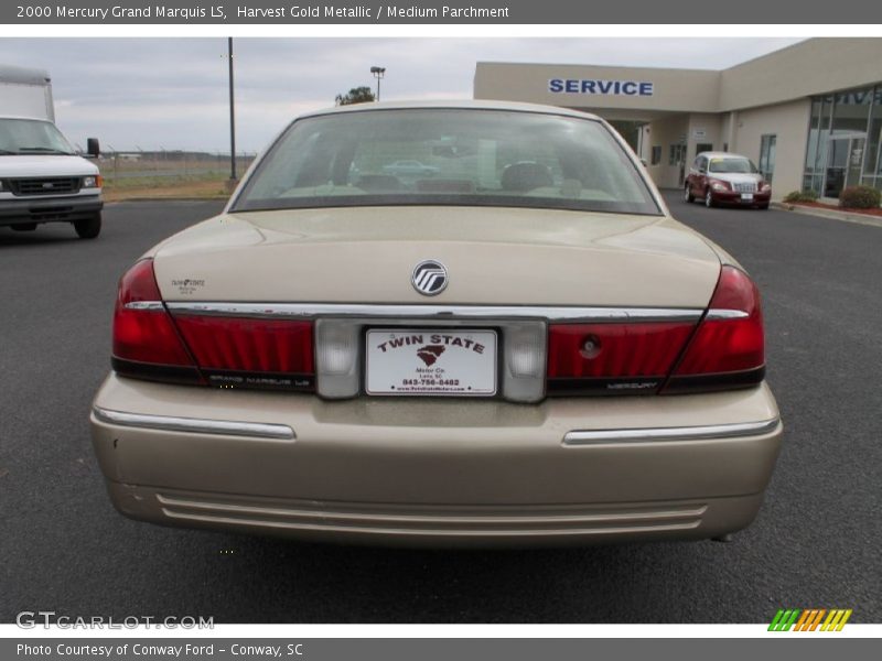 Harvest Gold Metallic / Medium Parchment 2000 Mercury Grand Marquis LS