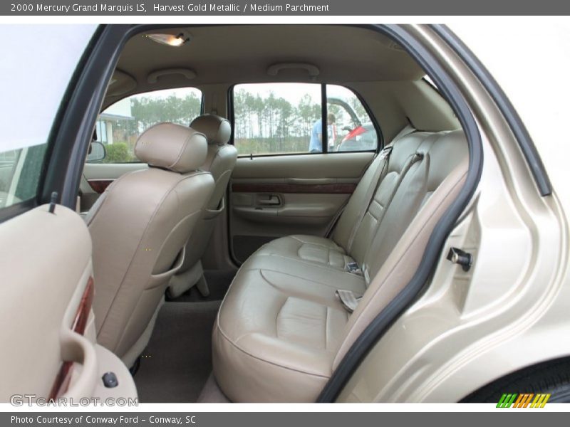 Harvest Gold Metallic / Medium Parchment 2000 Mercury Grand Marquis LS