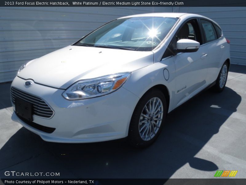 Front 3/4 View of 2013 Focus Electric Hatchback