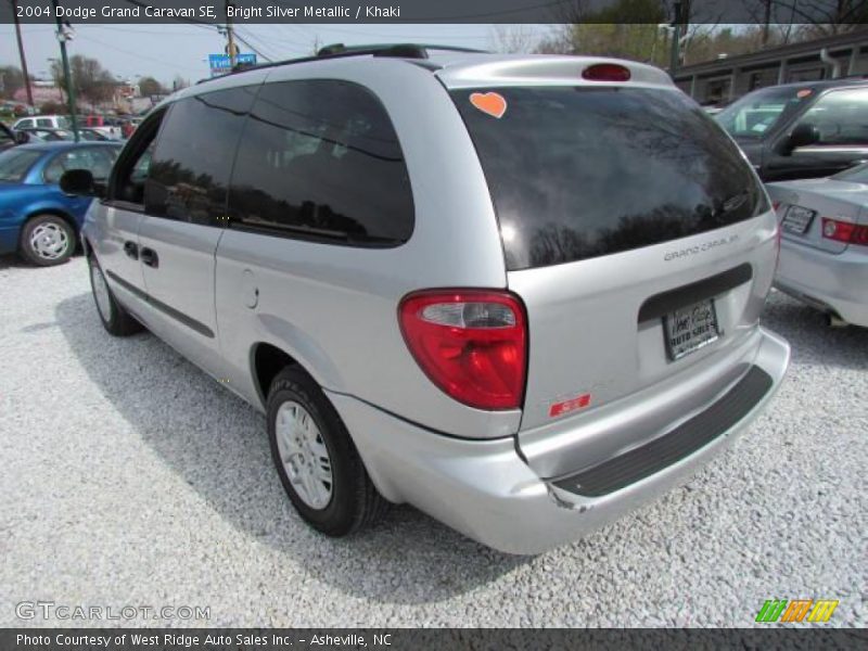 Bright Silver Metallic / Khaki 2004 Dodge Grand Caravan SE