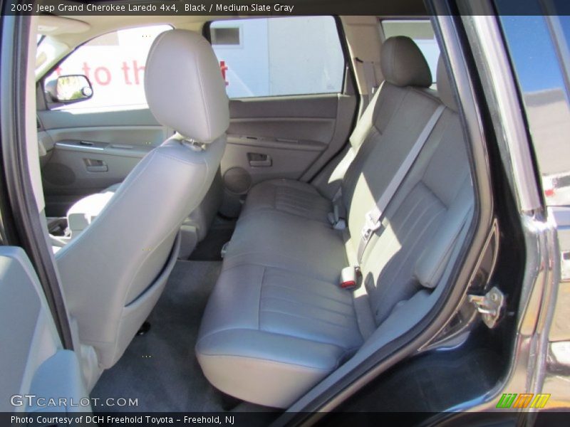 Black / Medium Slate Gray 2005 Jeep Grand Cherokee Laredo 4x4