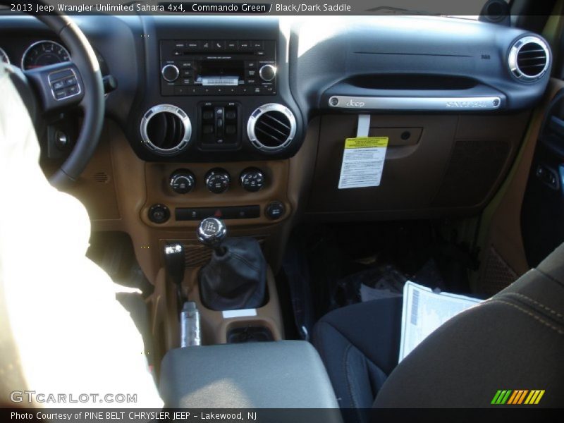 Commando Green / Black/Dark Saddle 2013 Jeep Wrangler Unlimited Sahara 4x4