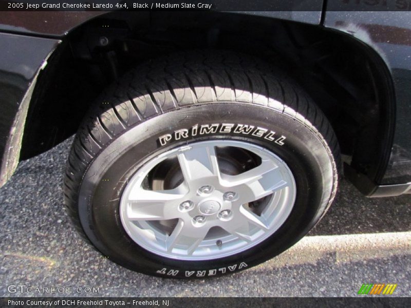 Black / Medium Slate Gray 2005 Jeep Grand Cherokee Laredo 4x4