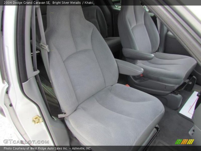 Bright Silver Metallic / Khaki 2004 Dodge Grand Caravan SE