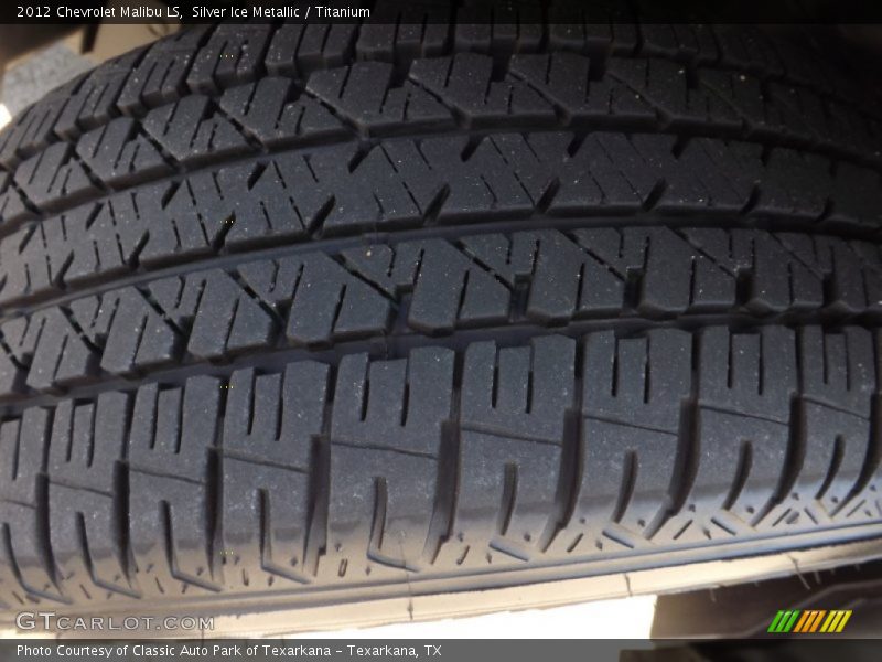 Silver Ice Metallic / Titanium 2012 Chevrolet Malibu LS