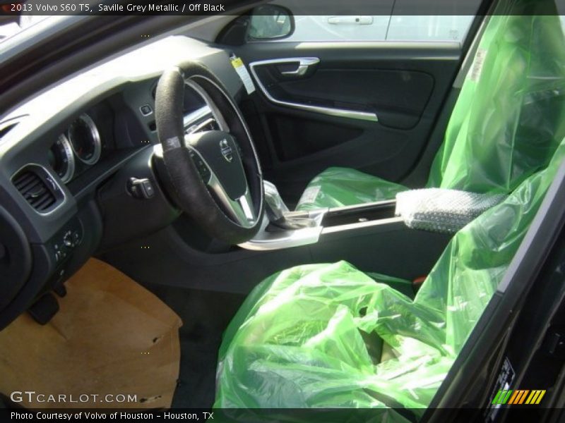 Saville Grey Metallic / Off Black 2013 Volvo S60 T5