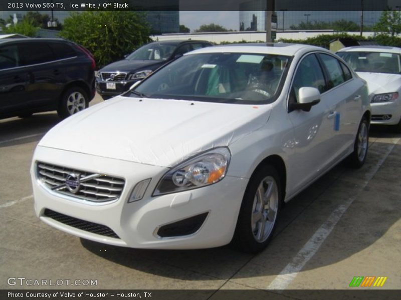 Ice White / Off Black 2013 Volvo S60 T5