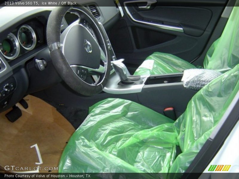 Ice White / Off Black 2013 Volvo S60 T5