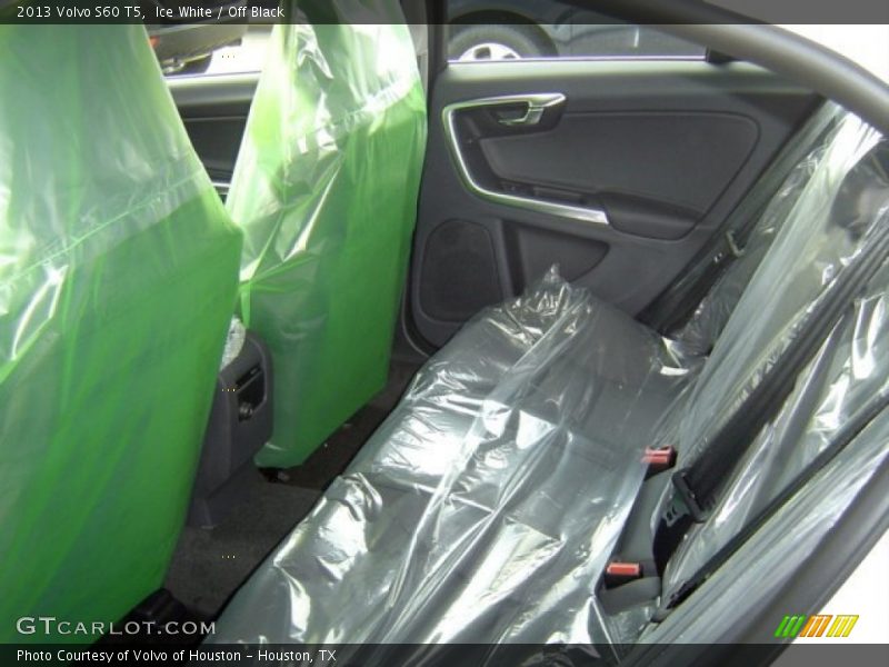 Ice White / Off Black 2013 Volvo S60 T5