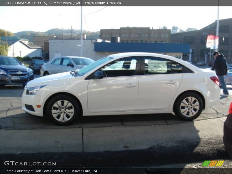 Summit White / Jet Black/Medium Titanium 2012 Chevrolet Cruze LS