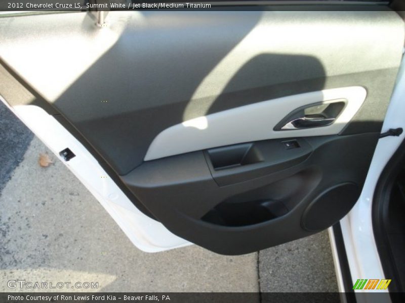 Summit White / Jet Black/Medium Titanium 2012 Chevrolet Cruze LS