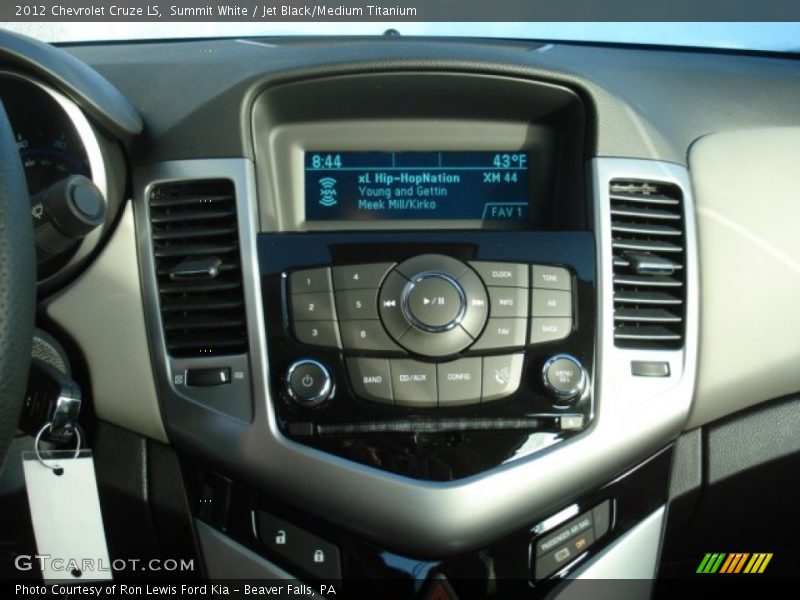Summit White / Jet Black/Medium Titanium 2012 Chevrolet Cruze LS