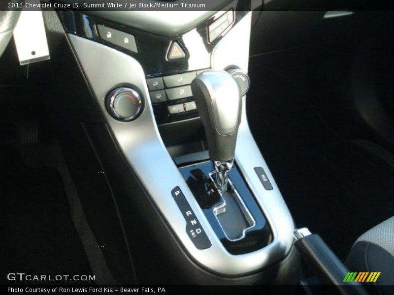 Summit White / Jet Black/Medium Titanium 2012 Chevrolet Cruze LS