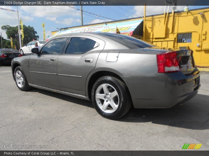 Dark Titanium Metallic / Dark Slate Gray 2009 Dodge Charger SE