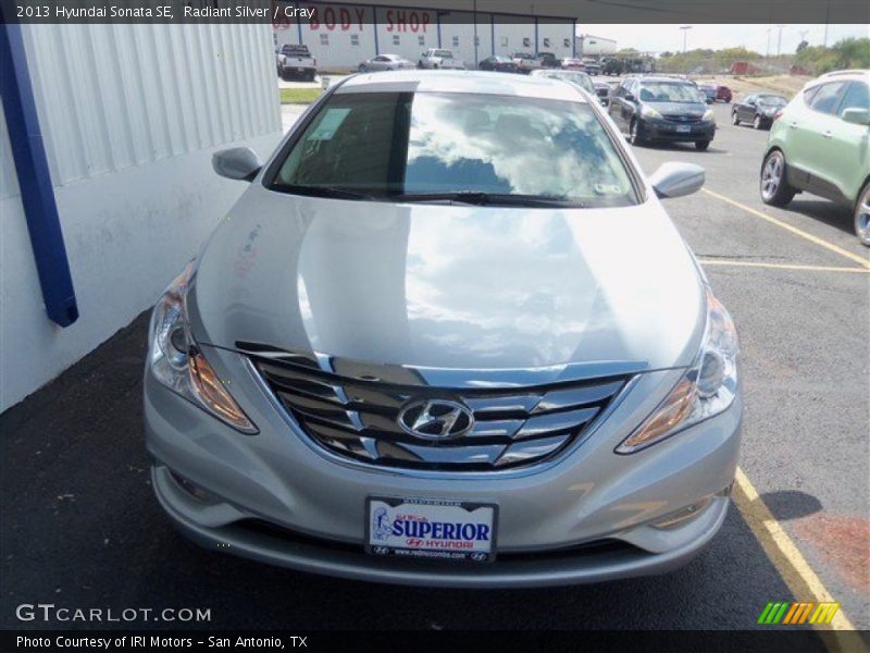 Radiant Silver / Gray 2013 Hyundai Sonata SE