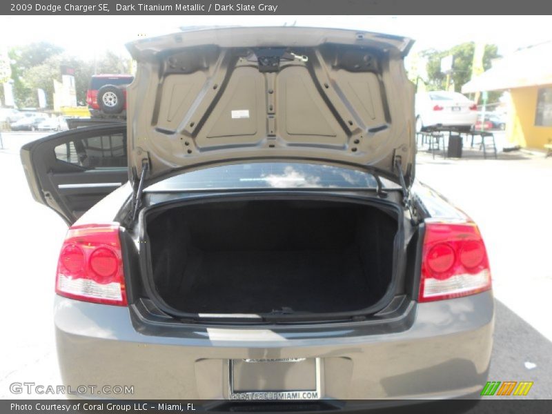 Dark Titanium Metallic / Dark Slate Gray 2009 Dodge Charger SE
