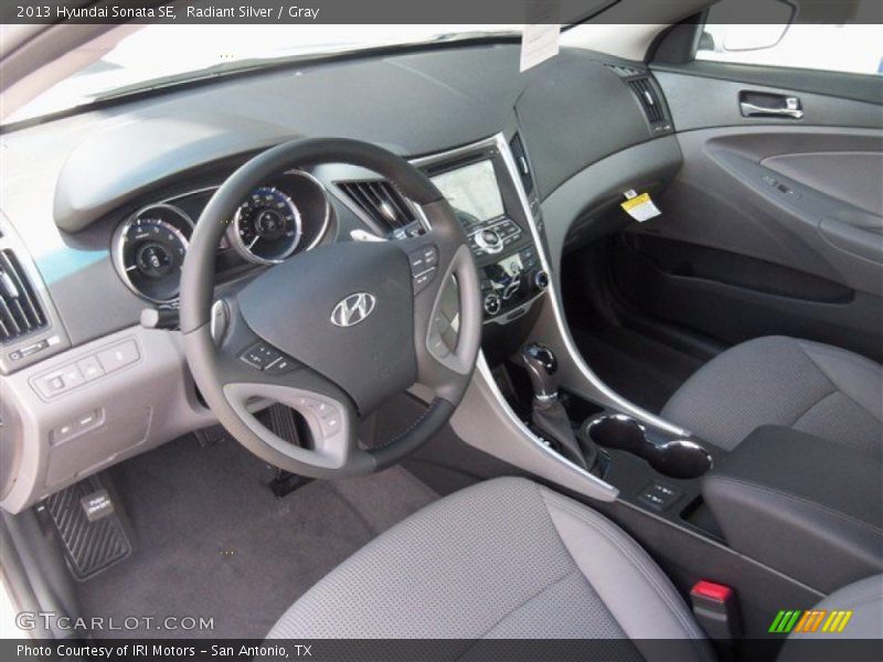 Radiant Silver / Gray 2013 Hyundai Sonata SE