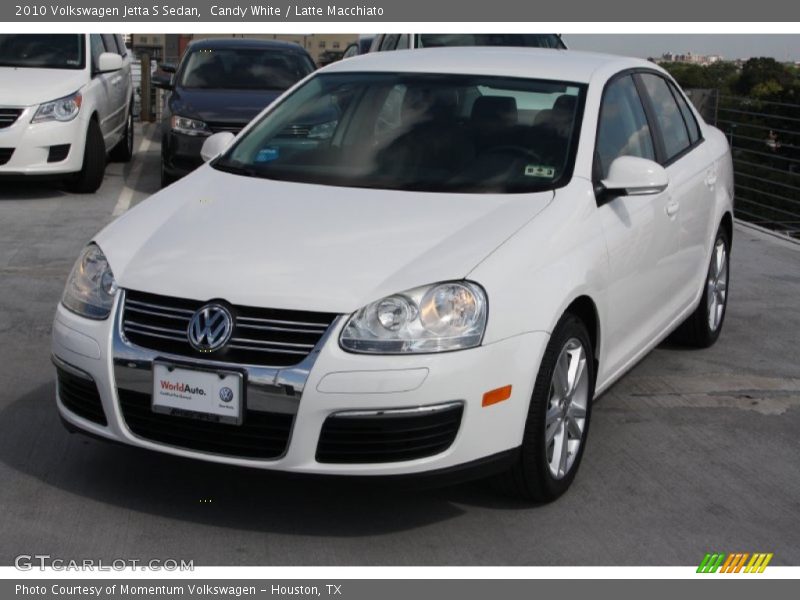 Candy White / Latte Macchiato 2010 Volkswagen Jetta S Sedan
