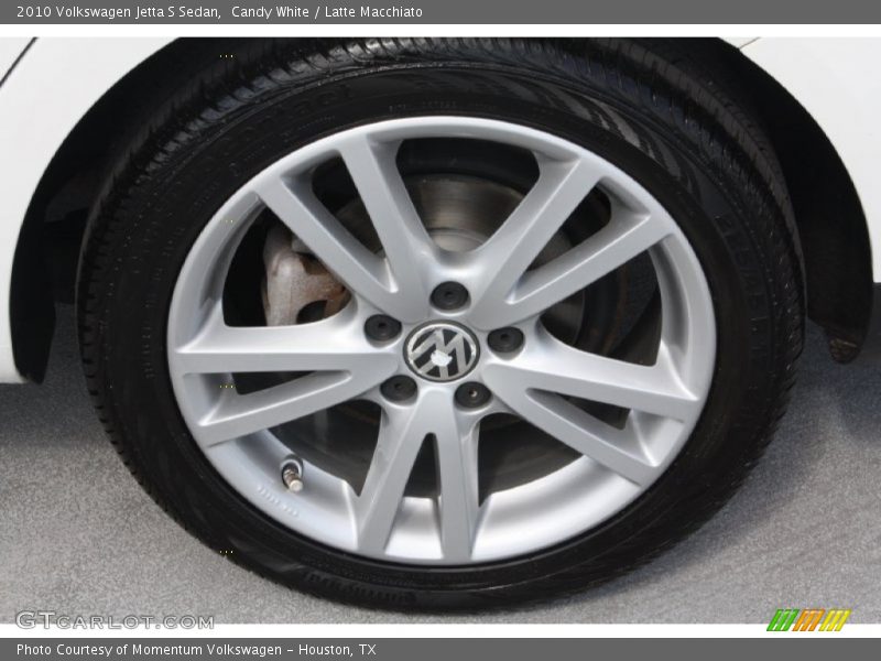 Candy White / Latte Macchiato 2010 Volkswagen Jetta S Sedan