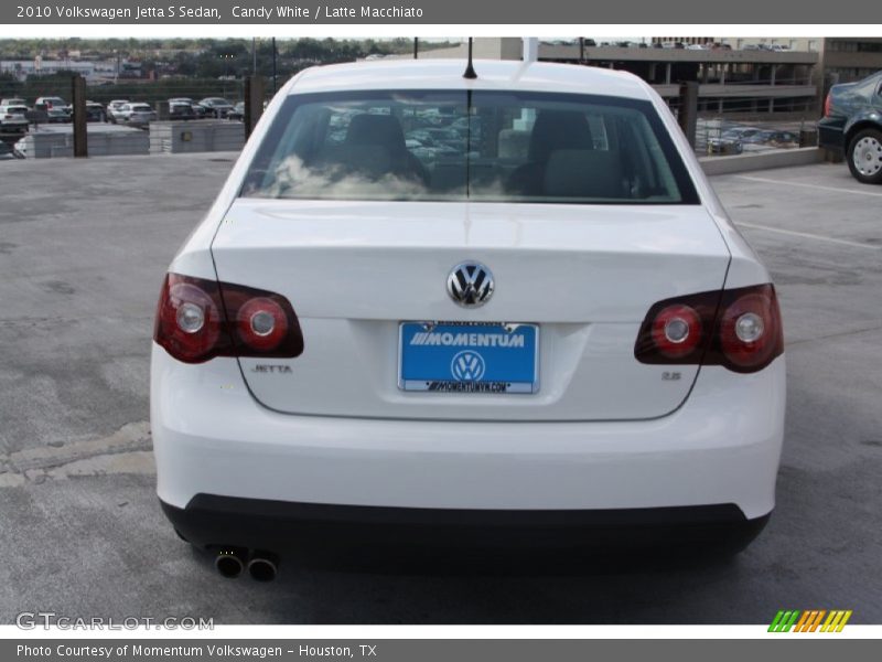 Candy White / Latte Macchiato 2010 Volkswagen Jetta S Sedan