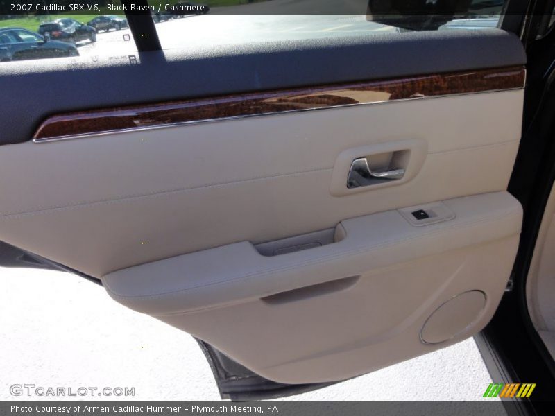 Black Raven / Cashmere 2007 Cadillac SRX V6