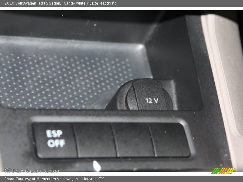 Candy White / Latte Macchiato 2010 Volkswagen Jetta S Sedan