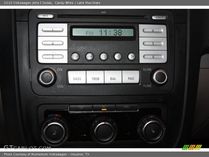 Candy White / Latte Macchiato 2010 Volkswagen Jetta S Sedan