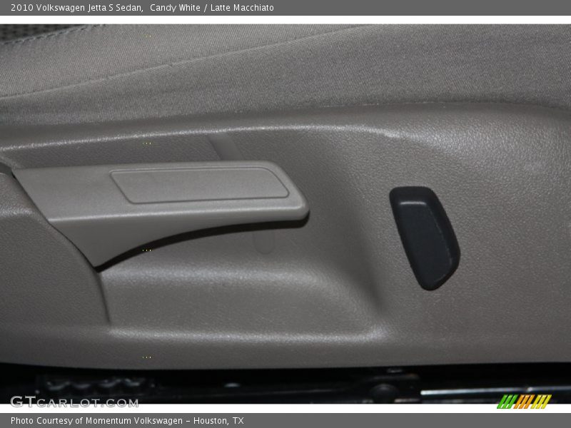 Candy White / Latte Macchiato 2010 Volkswagen Jetta S Sedan