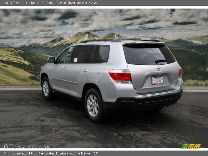 Classic Silver Metallic / Ash 2013 Toyota Highlander SE 4WD