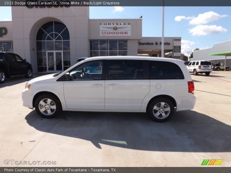 Stone White / Black/Light Graystone 2013 Dodge Grand Caravan SE