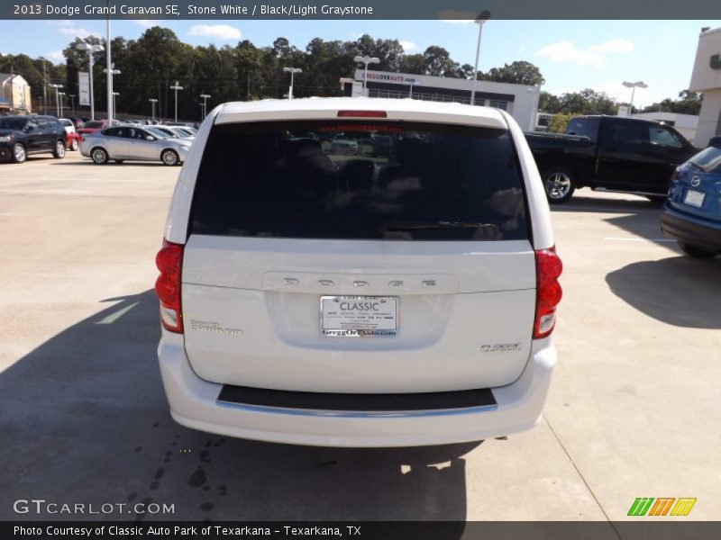 Stone White / Black/Light Graystone 2013 Dodge Grand Caravan SE